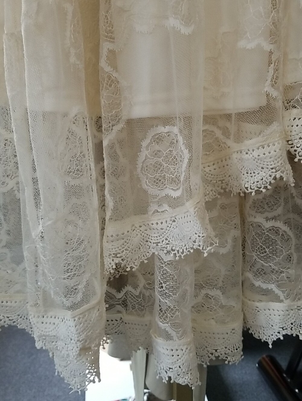 Elegant Ivory Lace Tiered Maxi Skirt - Picture 5 of 7